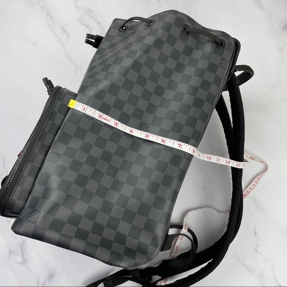 Louis Vuitton Utility Backpack - Picture 14 of 14